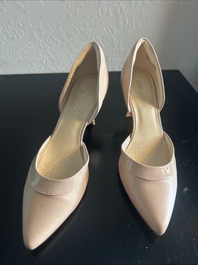 Pointed Toe Pumps, Nude Color